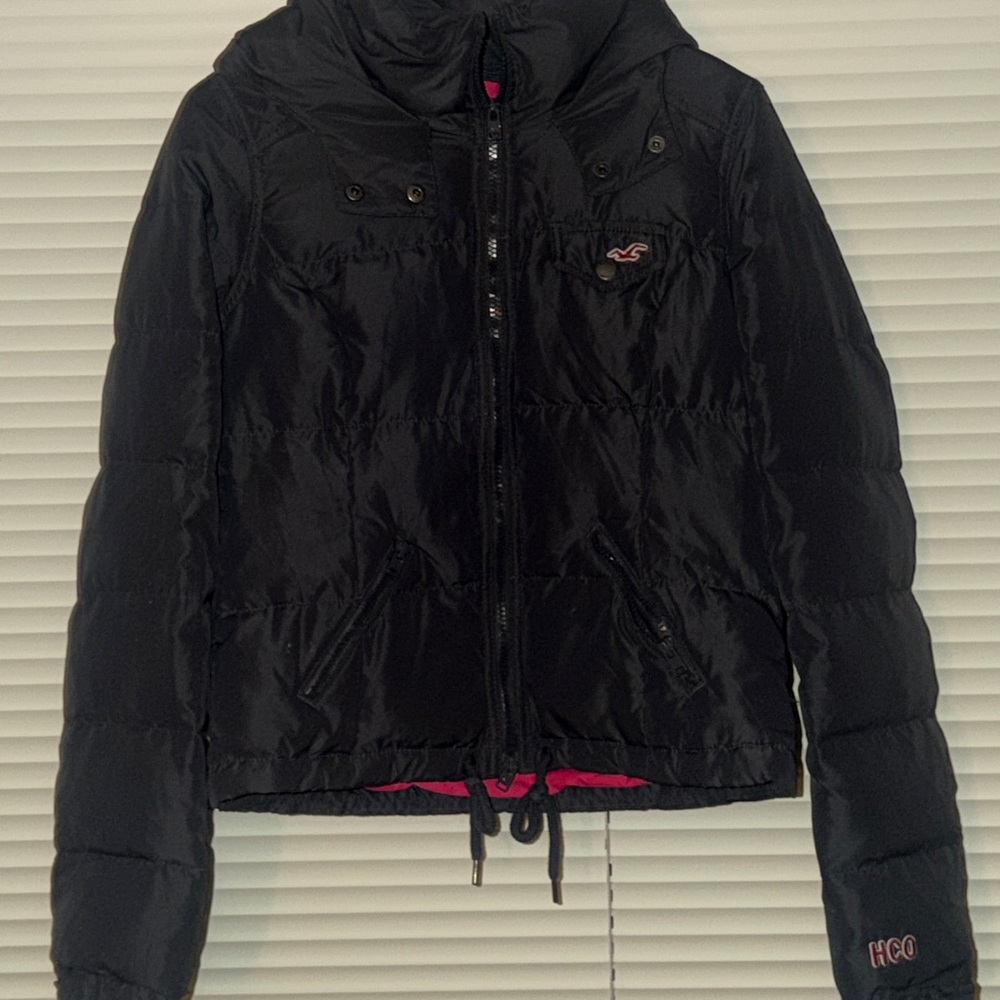 Hollister Women's Black Puffer Jacket
